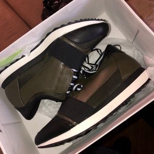 Steve Madden Shoes brand new